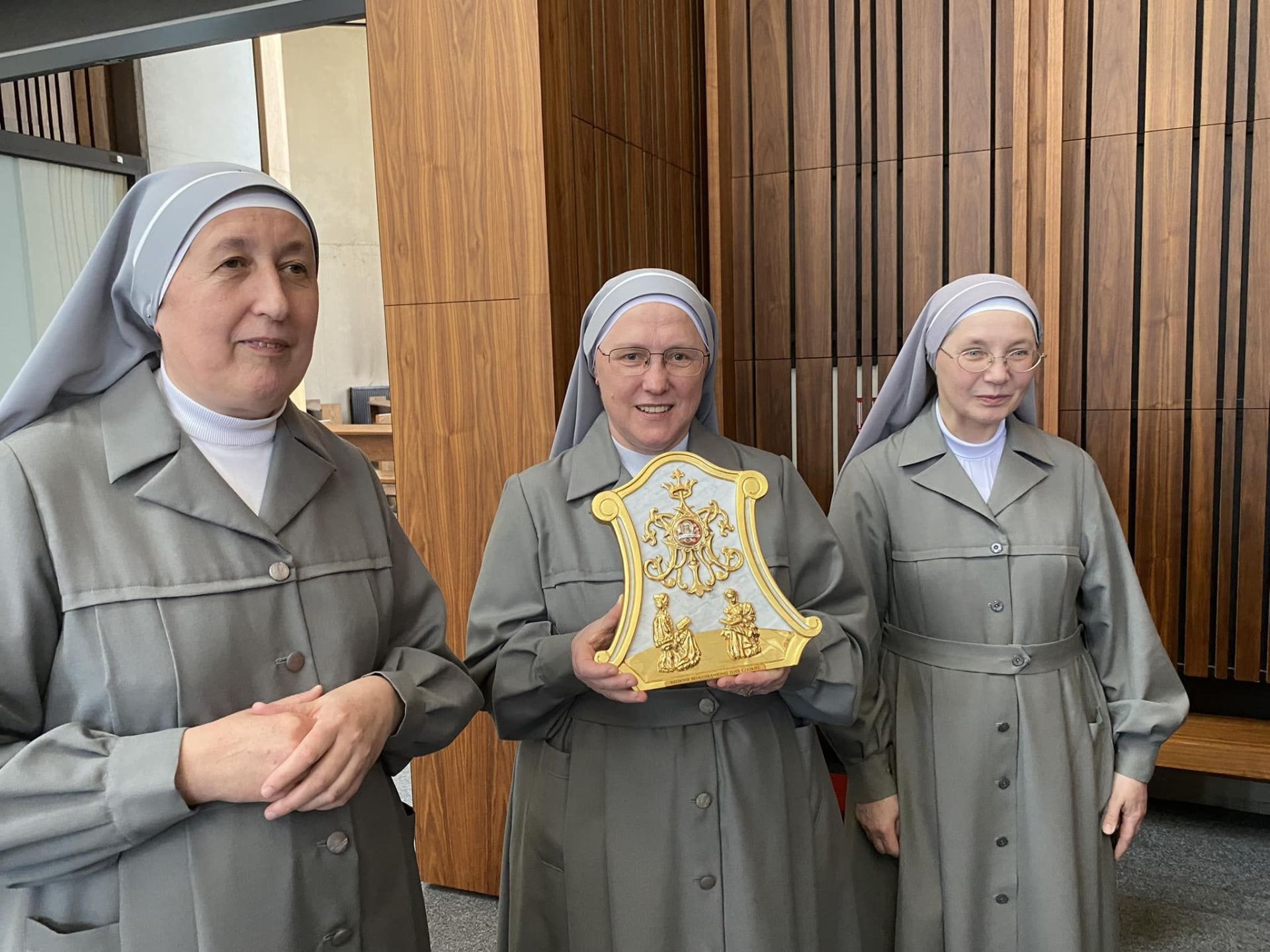 "Niedziela z Gościem": Siostry Prezentki