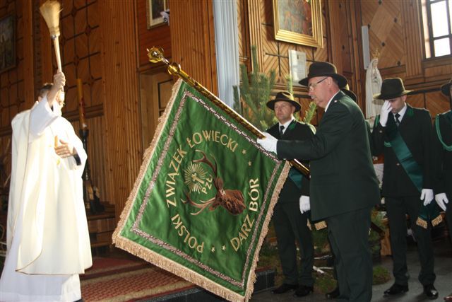 Poświęcenie sztandaru Koła Łowieckiego "KOS"